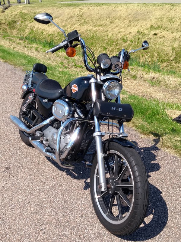 Harley1.jpg